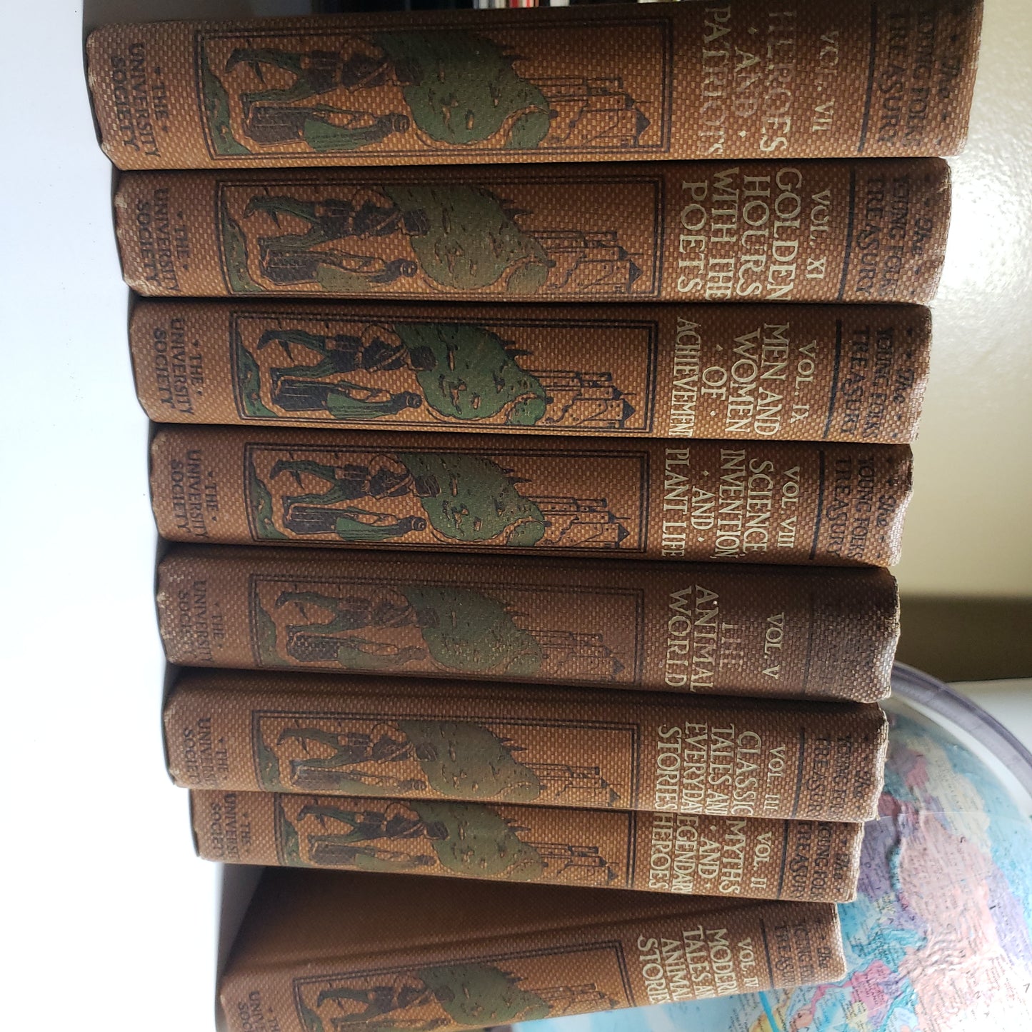 1921 The Young Folks Treasury-Red Barn Collections