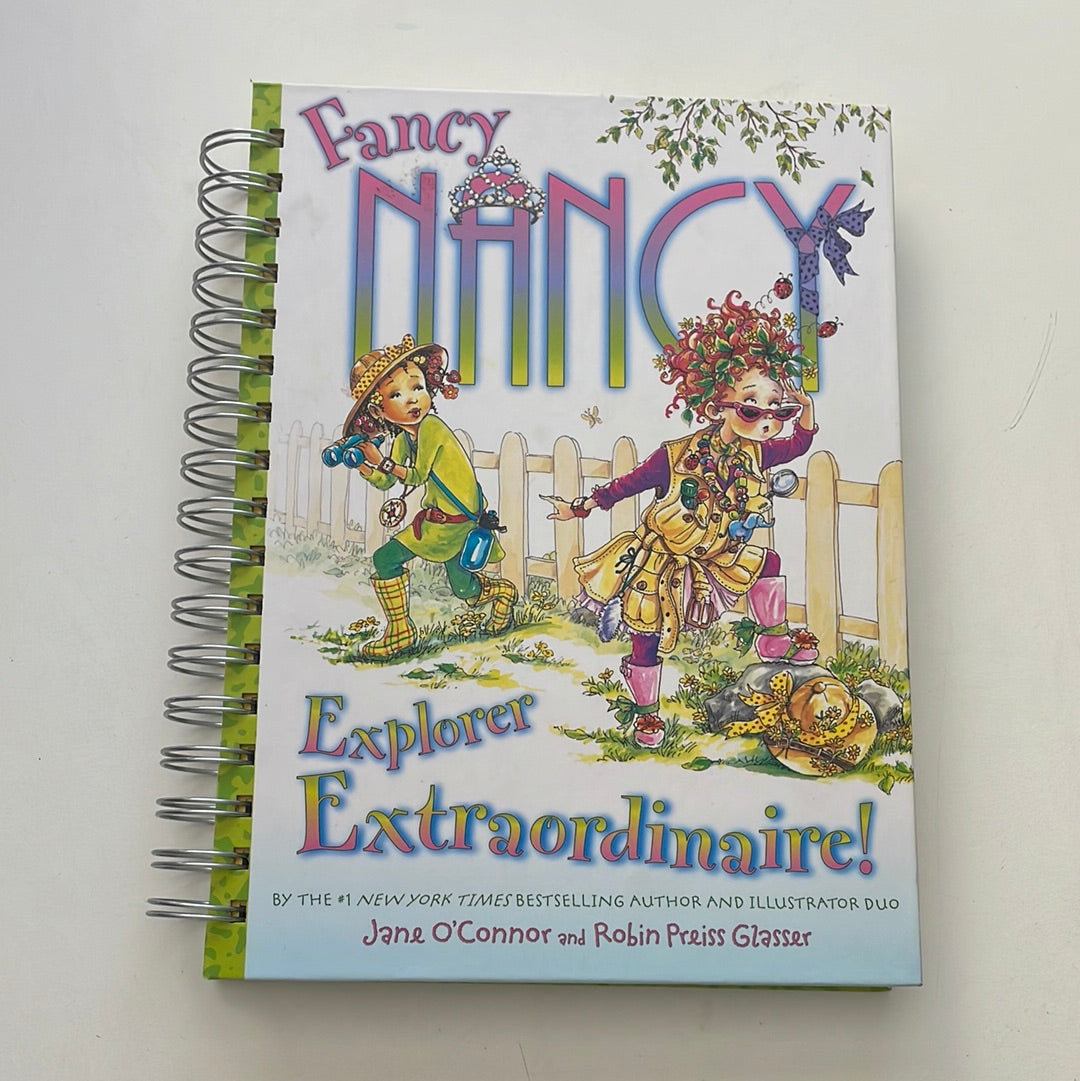 Fancy Nancy Explorer Extraordinaire-Red Barn Collections