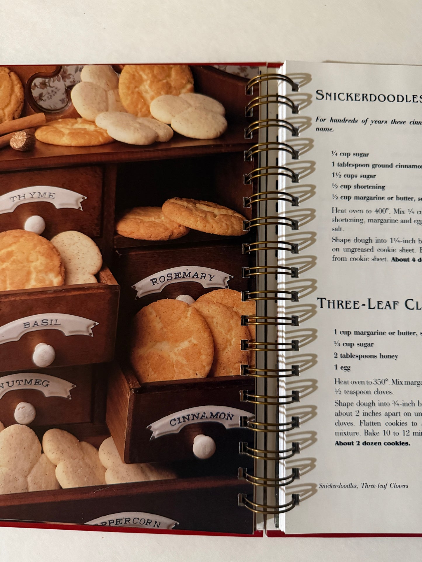 Betty Crockers Ultimate Cookie Book-Red Barn Collections